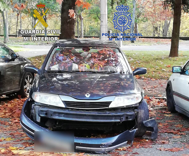 El vehículo recuperado por la Guardia Civil y la Policía Nacional